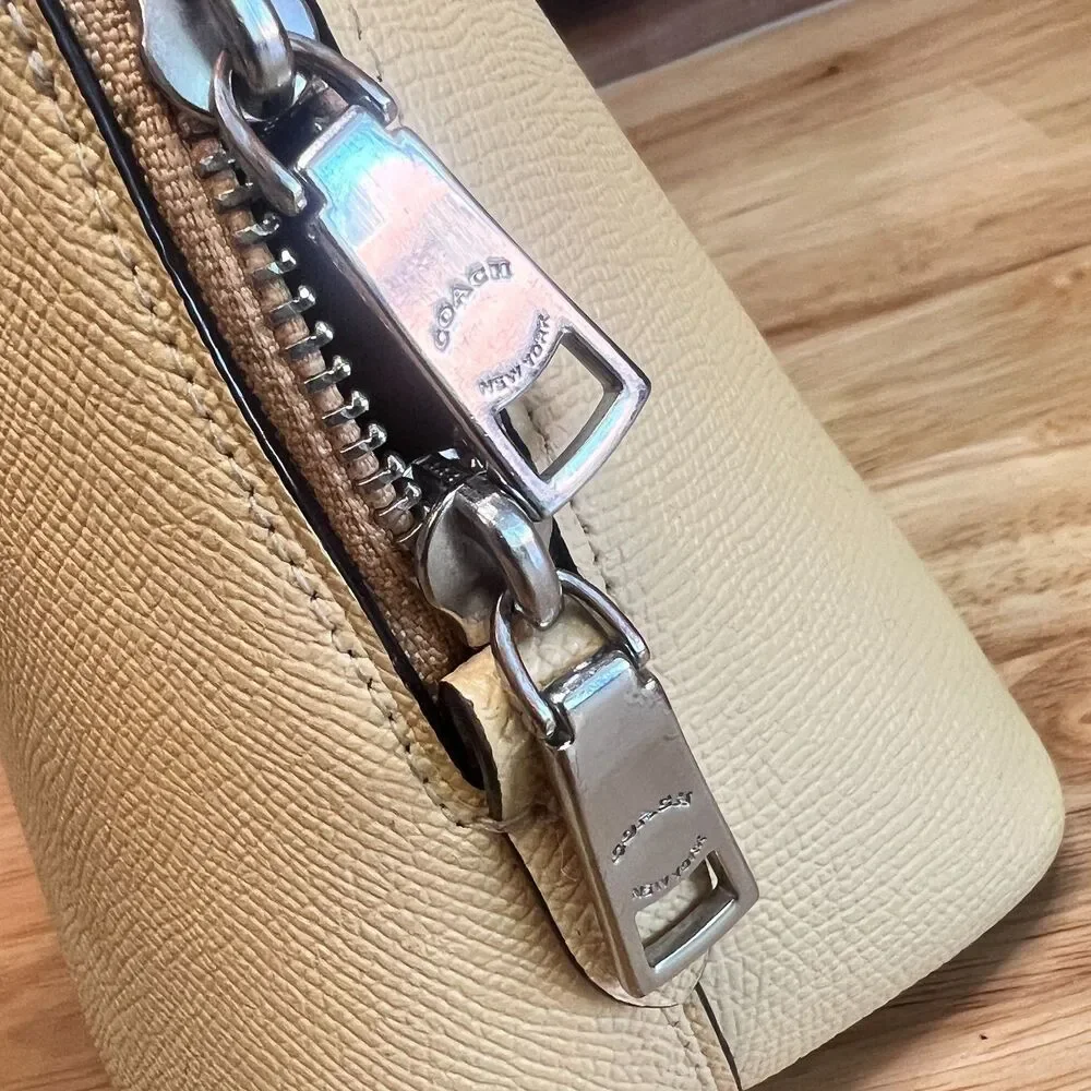 Coach Katy Satchel 2553 Vanilla Butter Yellow | Crossgrain Leather Bag - Picture 10 of 13